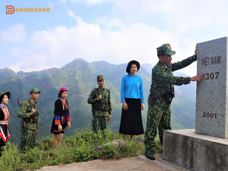 bai-ca-dao-ve-tinh-yeu-que-huong-dat-nuoc-danhgiasao