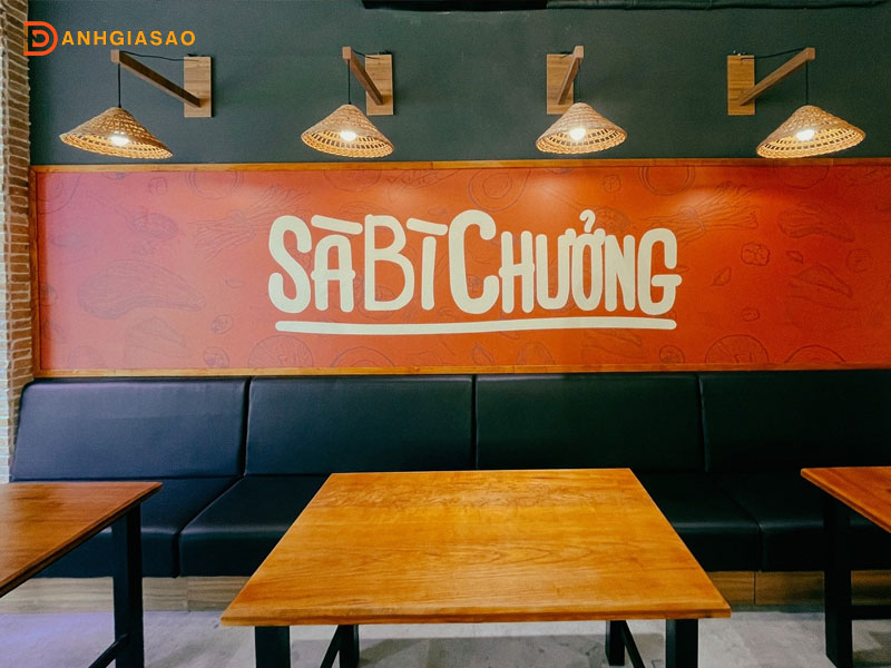 khong-gian-com-tam-sa-bi-chuong-danhgiasao