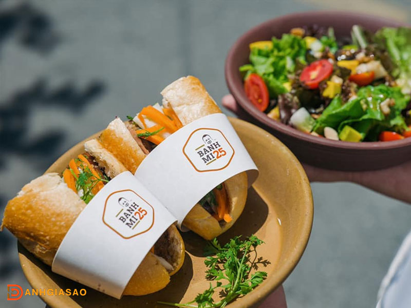 nhung-dieu-dac-biet-cua-menu-banh-mi-25-hang-ca-danhgiasao