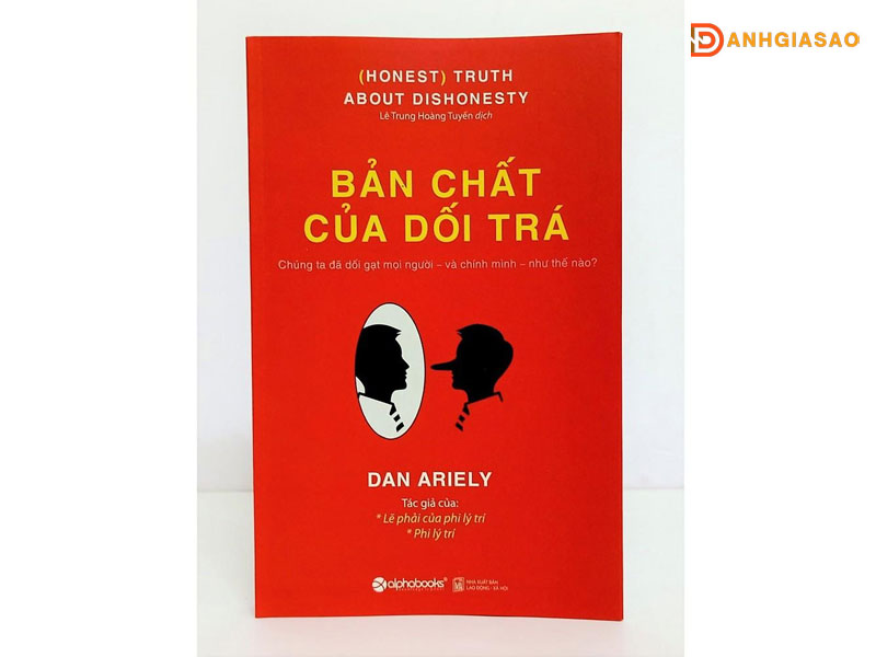 review-sach-ban-chat-cua-doi-tra-2-danhgiasao