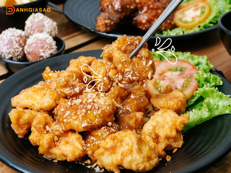 tong-quan-ve-thuong-hieu-ga-ran-chicken-plus-1-danhgiasao