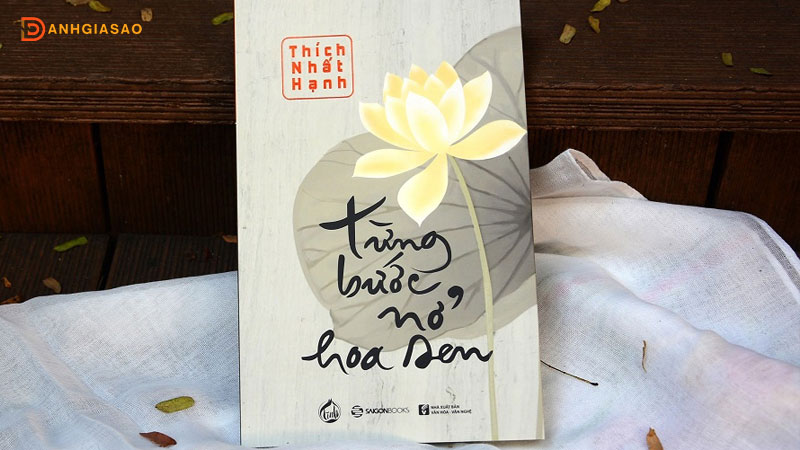 Review-sach-tung-buoc-no-hoa-sen-tim-kiem-binh-yen-trong-tam-danhgiasao