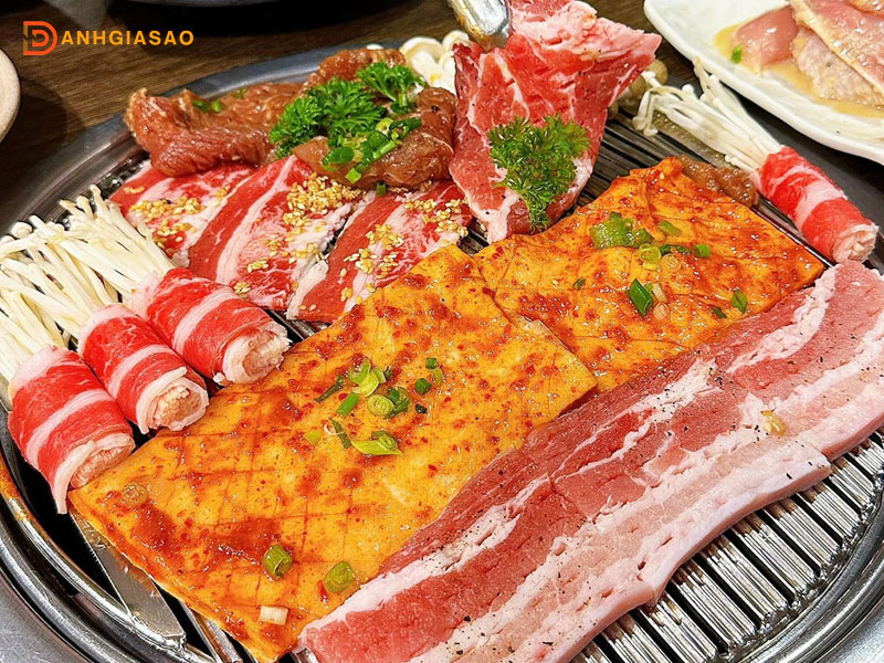 Menu-nha-hang-yukssam-bbq-buffet-co-gi-hap-dan-20-danhgiasao