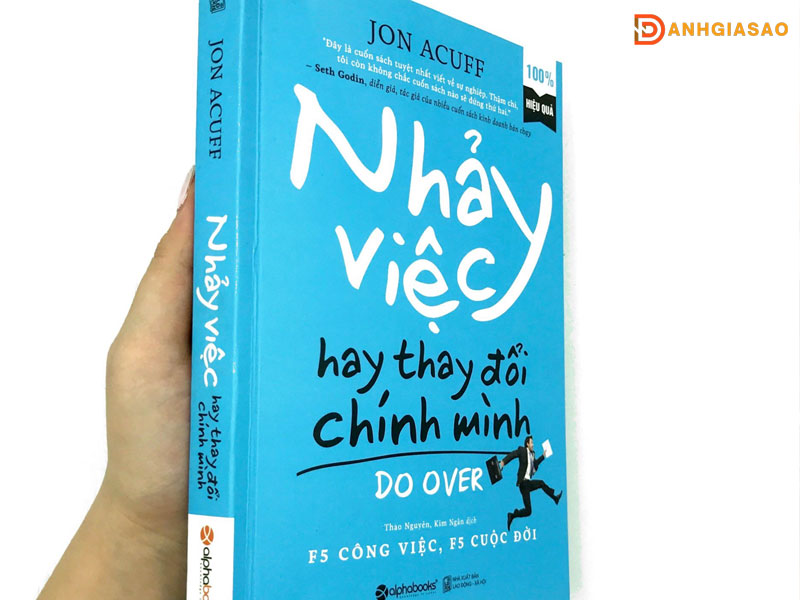 Review-sach-nhay-viec-hay-thay-doi-chinh-minh-cua-jon-acuff-danhgiasao