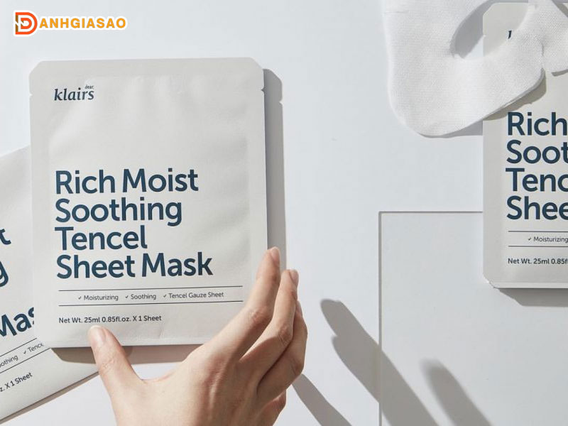 Mat-na-klairs-rich-moist-soothing-sheet-mask-danhgiasao