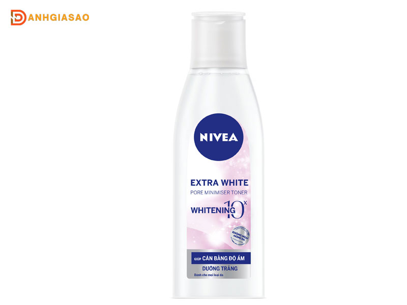 Nuoc-hoa-hong-nivea-co-tot-khong-dangiasao