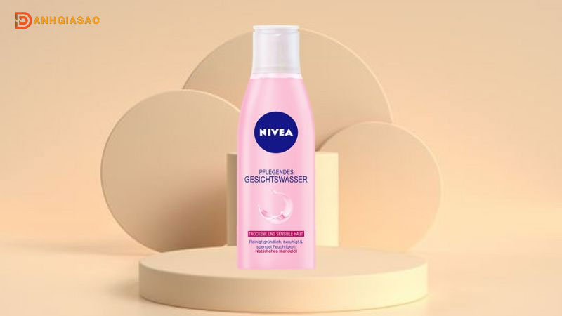 Nuoc-hoa-hong-nivea-co-tot-khong-gom-nhung-loai-nao-dangiasao