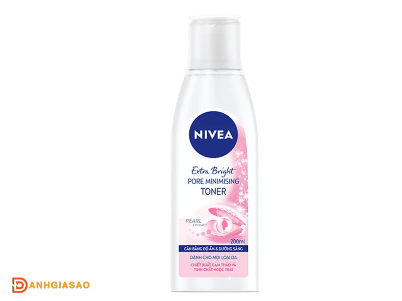 Nuoc-hoa-hong-nivea-extra-white-pore-minimiser-mau-trang-dangiasao