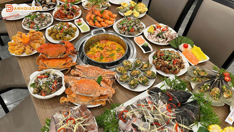 Menu-buffet-poseidon-dai-tiec-hai-san-da-dang-va-hap-dan-danhgiasao