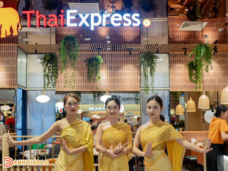 Gioi-thieu-ve-nha-hang-thai-express-danhgiasao