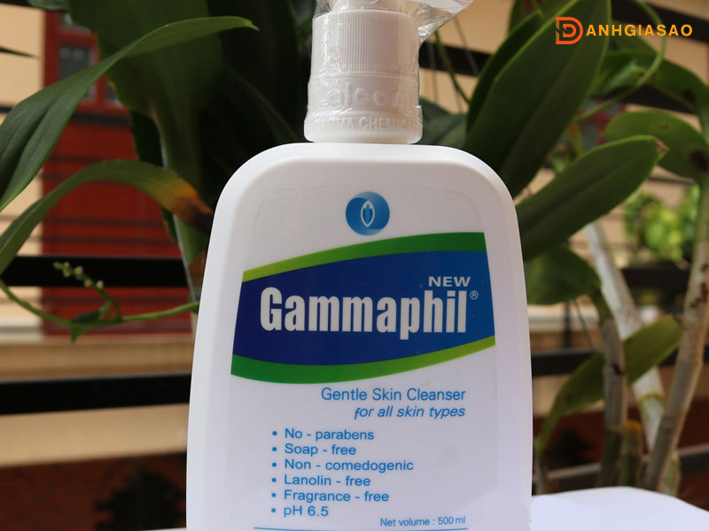 So-sanh-2-loai-sua-rua-mat-gammaphil-va-cetaphil-1-danhgiasao