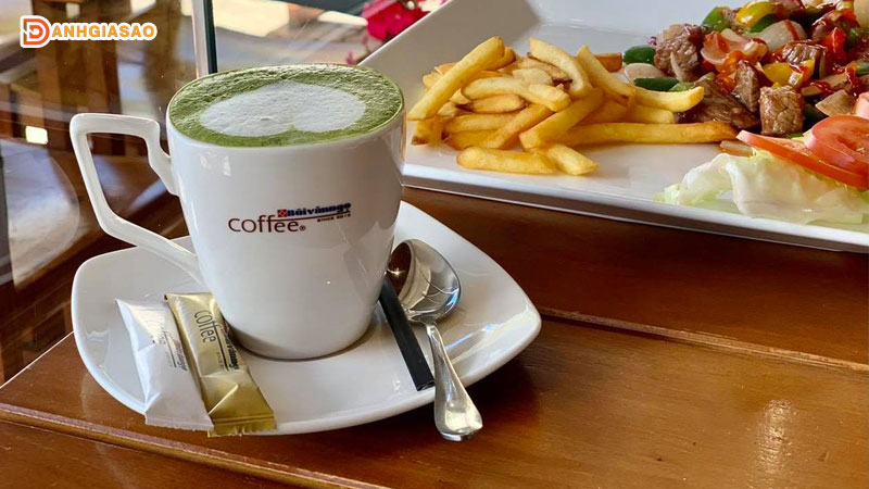 Bui-van-ngo-coffee-menu-quan-ca-phe-view-dep-o-da-lat-danhgiasao