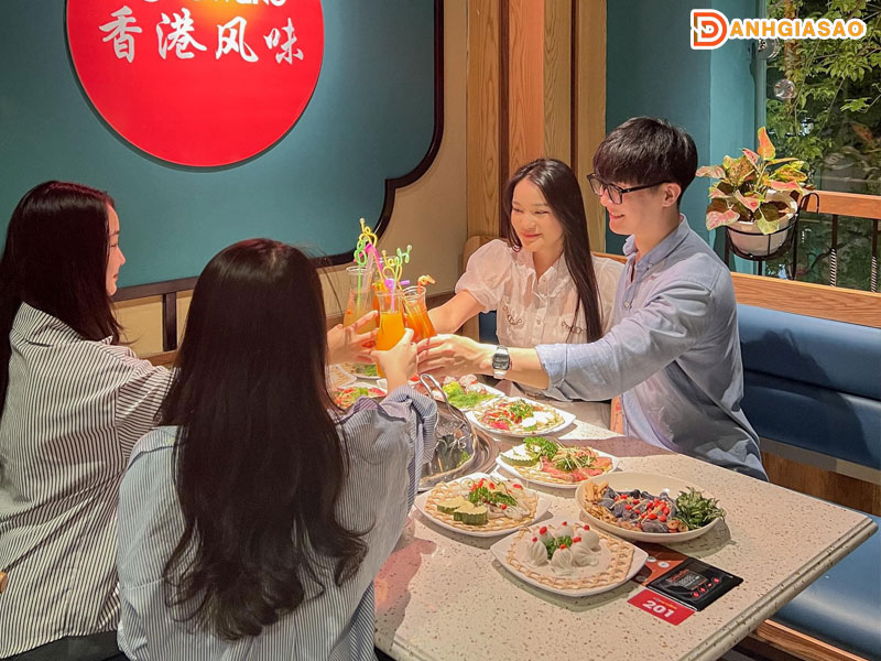 Danh-gia-cua-khach-hang-ve-nha-hang-long-wang-dangiasao