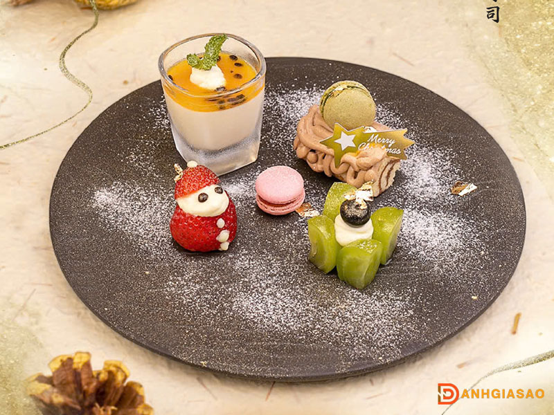 Danh-gia-cua-khach-hang-ve-nha-hang-yen-sushi-premium-1-danhgiasao