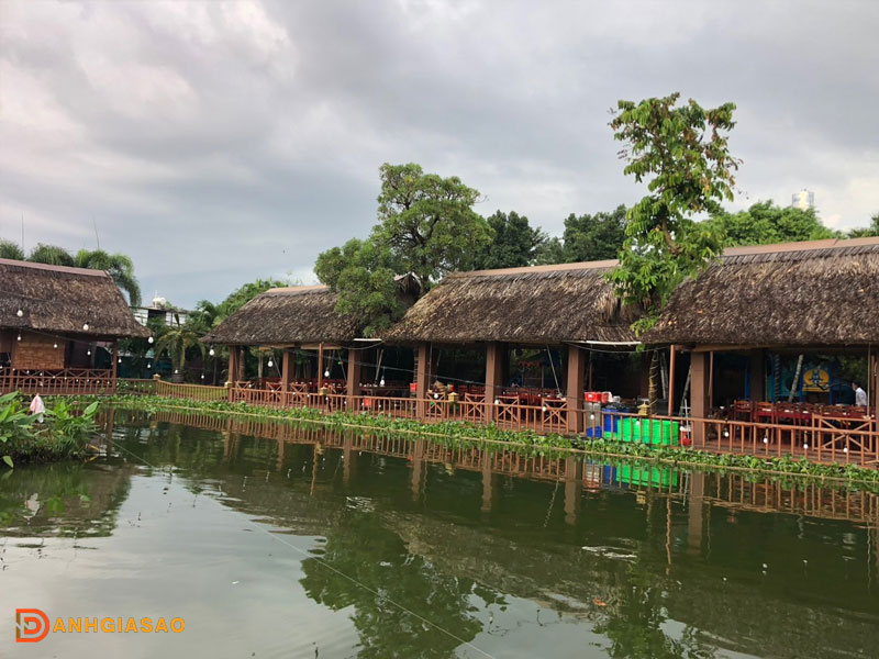 Dia-chi-nha-hang-am-thuc-sinh-thai-binh-xuyen-danhgiasao