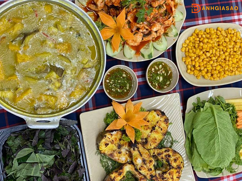 Menu-quan-bia-hai-xom-co-gi-hap-dan-danhgiasao