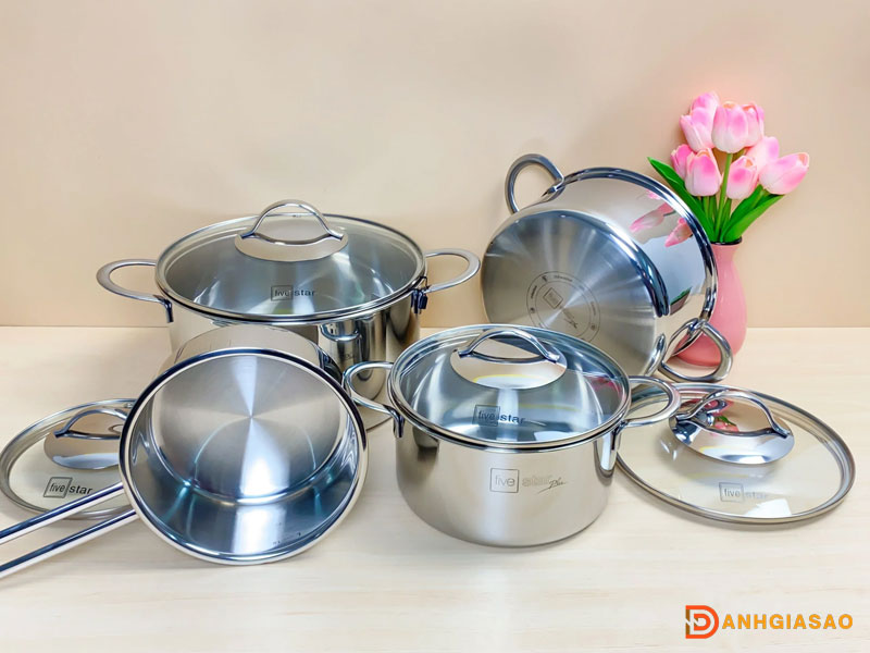 Cach-lua-chon-bo-noi-nau-bep-tu-danhgiasao