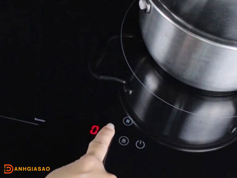 Nguyen-nhan-va-cach-khac-phuc-bep-tu-vao-dien-nhung-khong-bat-duoc-danhgiasao