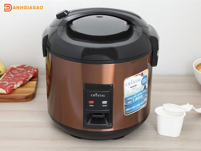 Co-nen-mua-noi-com-dien-crystal-khong-danhgiasao