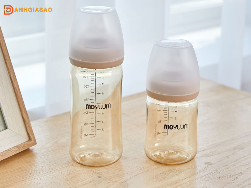 Binh-sua-moyuum-cua-nuoc-nao-danhgiasao