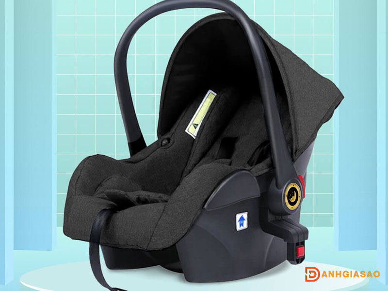 Ghe-ngoi-cho-be-di-o-to-chilux-danhgiasao