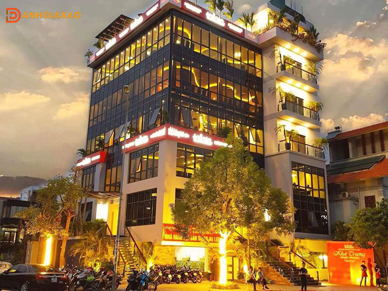 Gioi-thieu-ve-nha-hang-talata-seafood-restaurant-danhgiasao