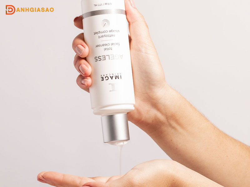 Sua-rua-mat-image-skincare-ageless-total-facial-danhgiasao