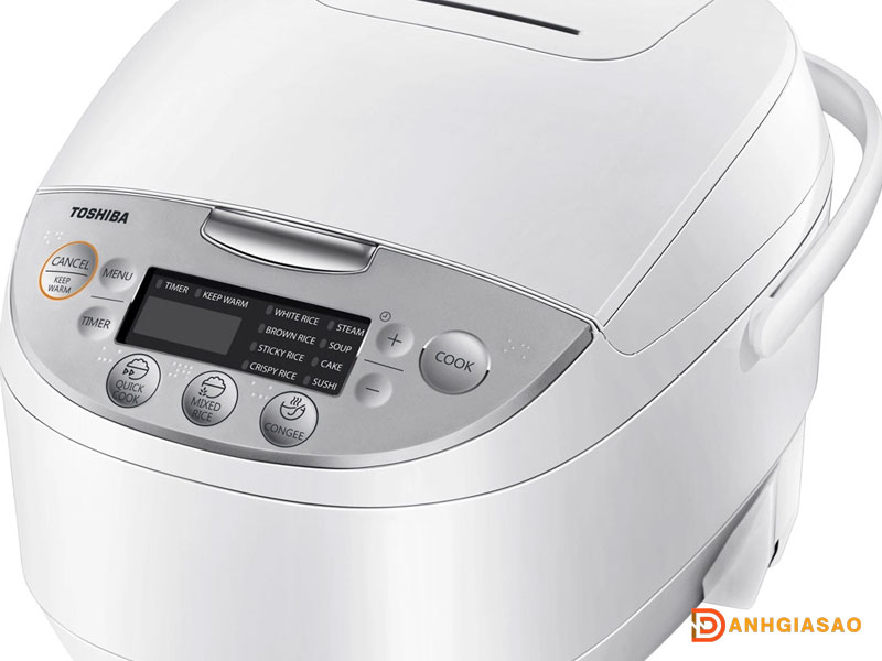 Co-nen-mua-noi-com-dien-toshiba-khong-danhgiasao