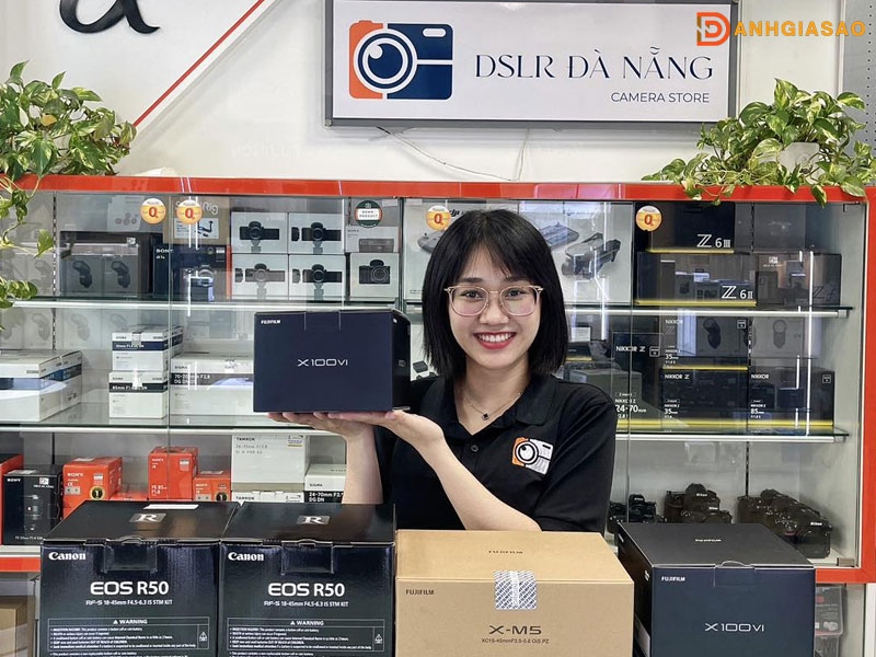 Dslr-da-nang-noi-hoi-tu-cac-thuong-hieu-may-anh-noi-tieng-the-gioi-4-danhgiasao