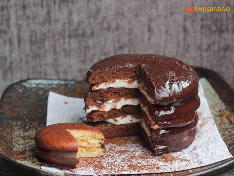 Loi-ich-khi-me-bau-an-banh-chocopie-danhgiasao