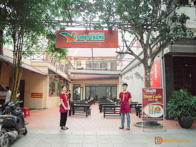 Khong-gian-da-dang-phu-hop-cho-moi-dip-gap-go-danhgiasao