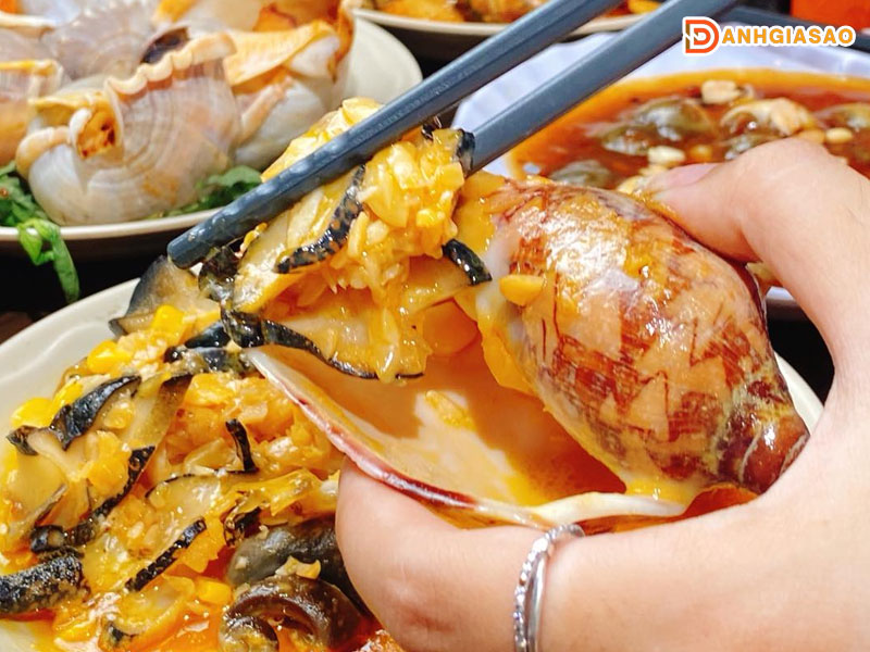 Menu-da-dang-va-hap-dan-cua-oc-lac-co-mai-danhgiasao