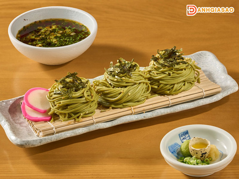 Nama-sushi-menu-buc-tranh-am-thuc-day-mau-sac-4-danhgiasao