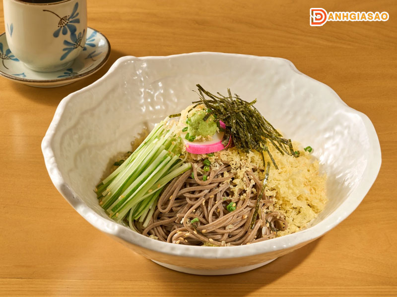 Review-cua-khach-hang-ve-nha-hang-nama-sushi-danhgiasao