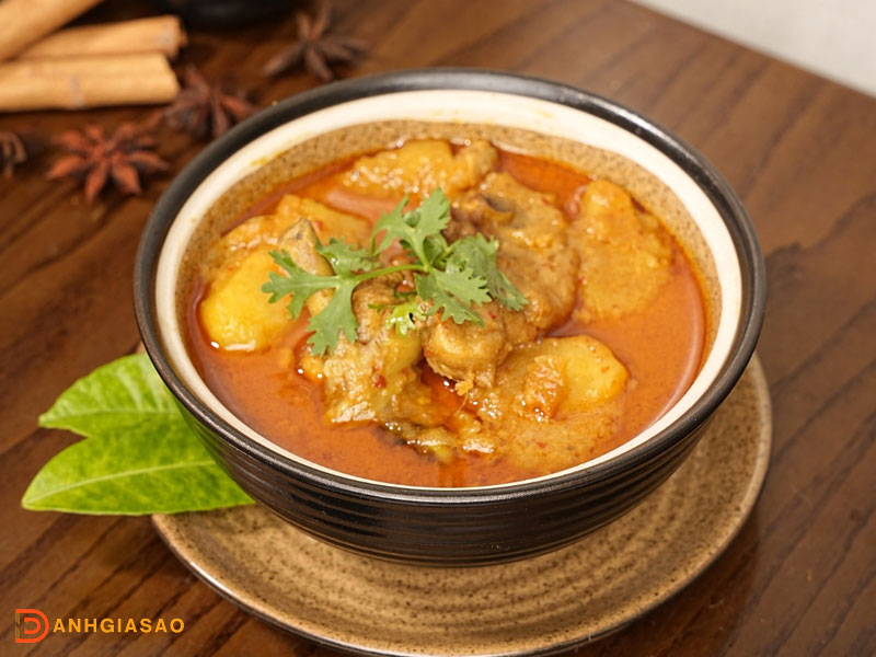 Danh-gia-cua-khach-hang-ve-quan-com-ga-ba-dam-danhgiasao