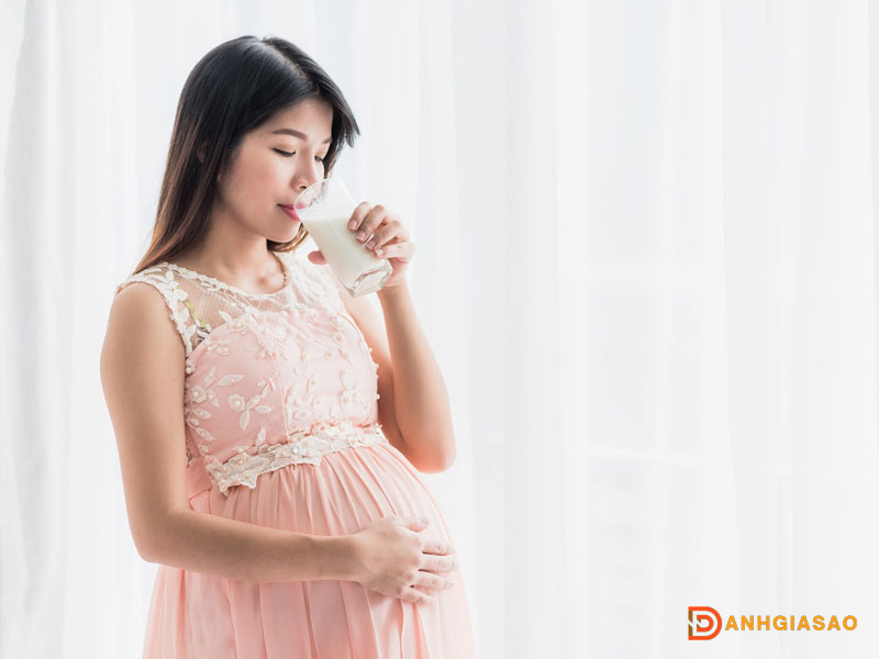 Tieu-chi-lua-chon-sua-bau-cho-me-mang-thai-5-thang-1-danhgiasao