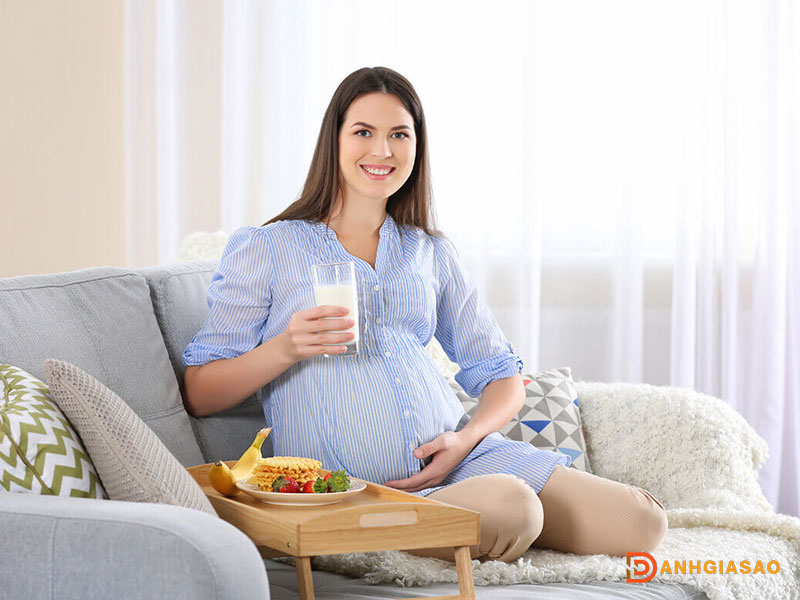 Tieu-chi-lua-chon-sua-bau-cho-me-mang-thai-5-thang-danhgiasao