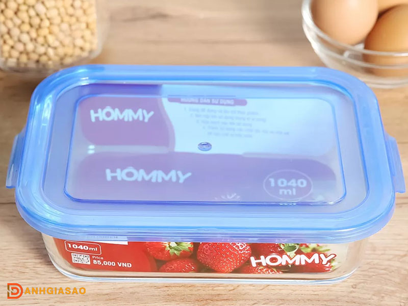 Hop-dung-thuc-pham-hommy-danhgiasao