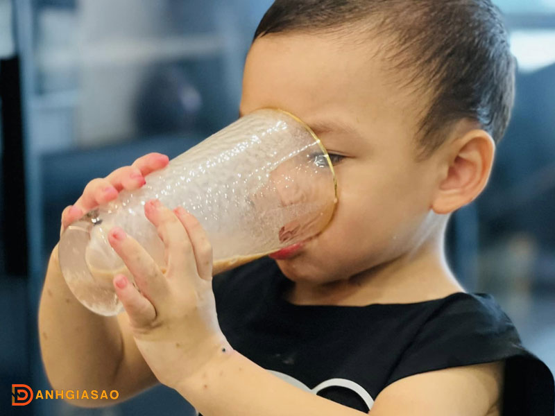 Luu-y-khi-su-dung-sua-non-colomi-danhgiasao