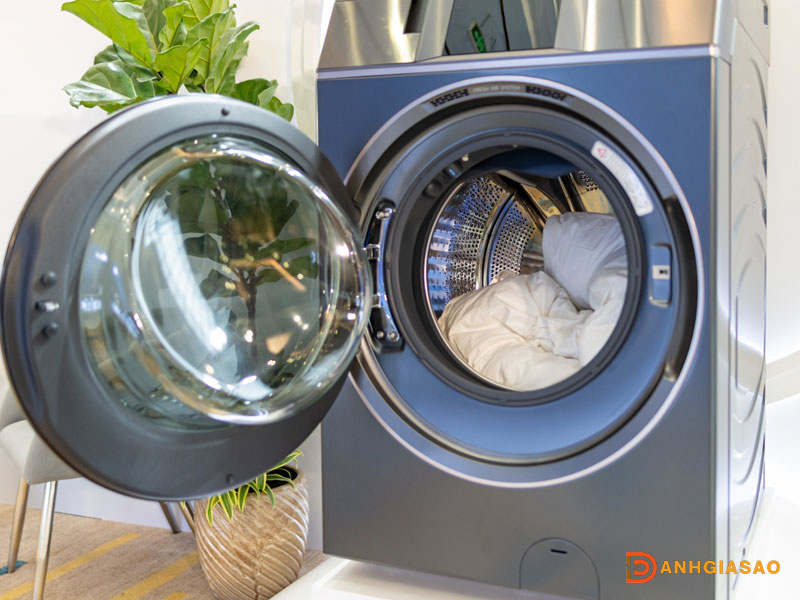 Tim-hieu-doi-net-ve-thuong-hieu-may-giat-haier-danhgiasao