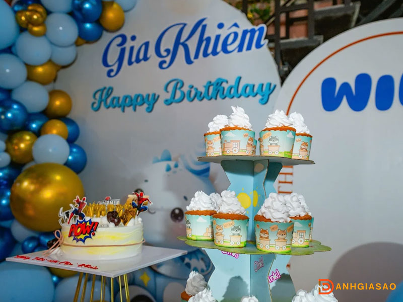 Chuong-trinh-uu-dai-tai-nha-hang-thoang-viet-danhgiasao