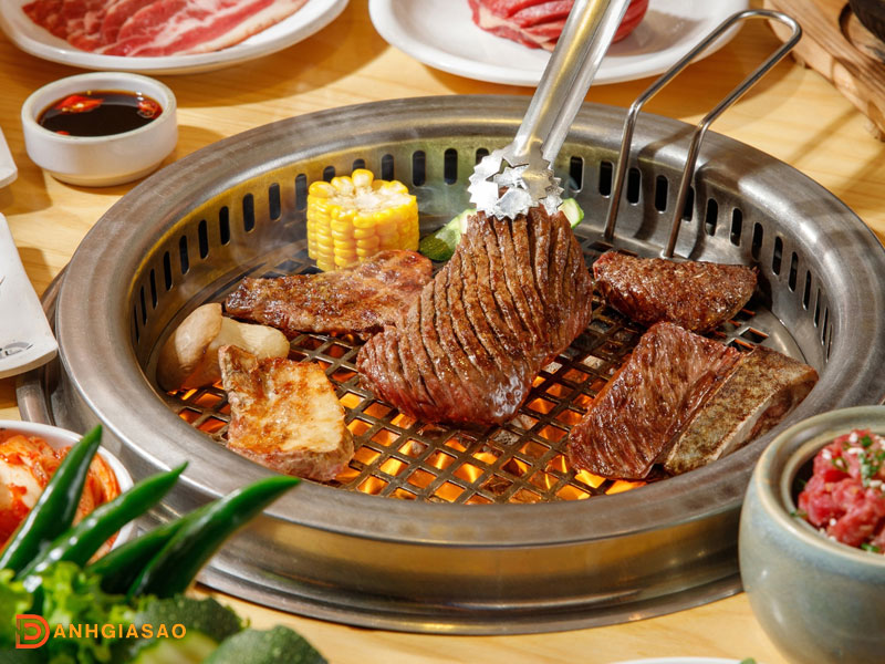 Trai-nghiem-menu-da-dang-cua-king-bbq-1-danhgiasao