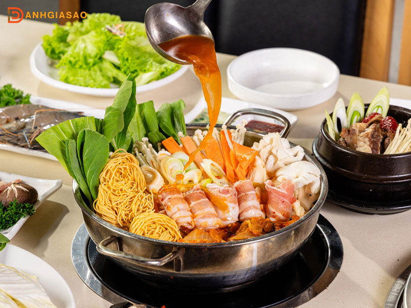 Trai-nghiem-menu-da-dang-cua-king-bbq-3-danhgiasao