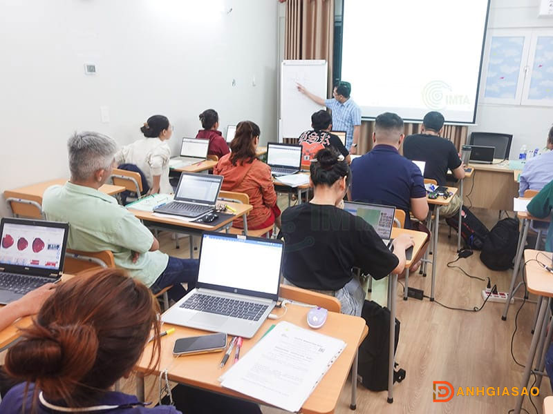 Imta-digital-marketing-trung-tam-dao-tao-marketing-uy-tin-tai-hcm-2-danhgiasao