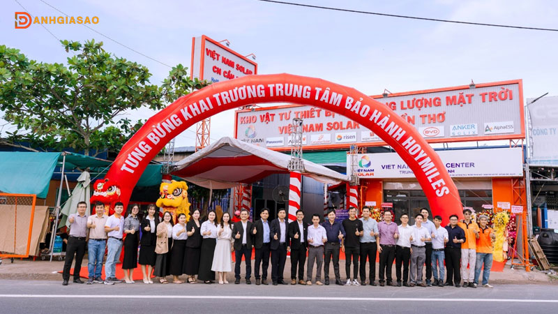 Viet-nam-solar-chuan-hoa-quy-trinh-lap-dien-mat-troi-tren-mai-nha-cho-nguoi-viet-3-danhgiasao